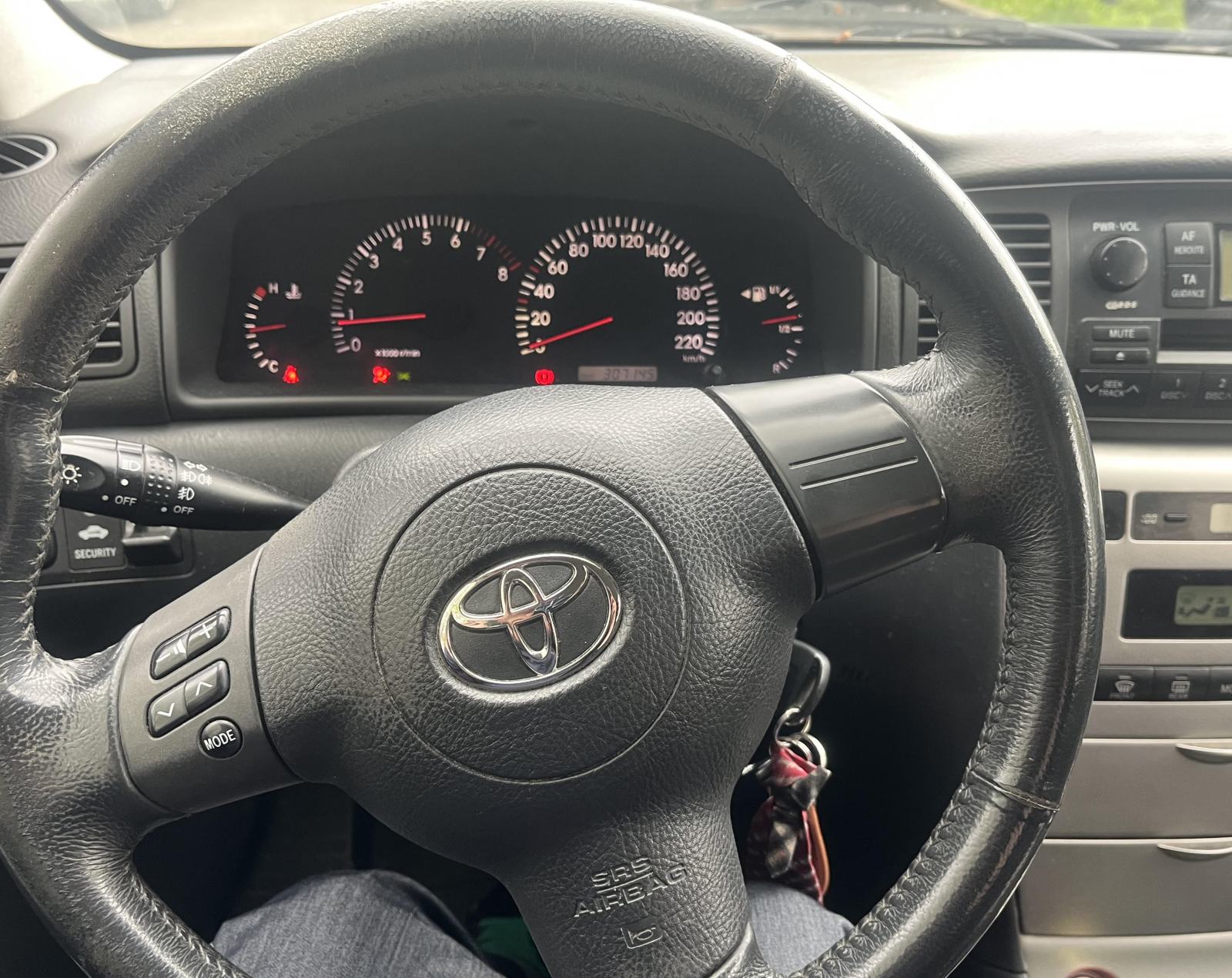 Toyota Corolla 1.4 VVT, pogled izvana - slika 5