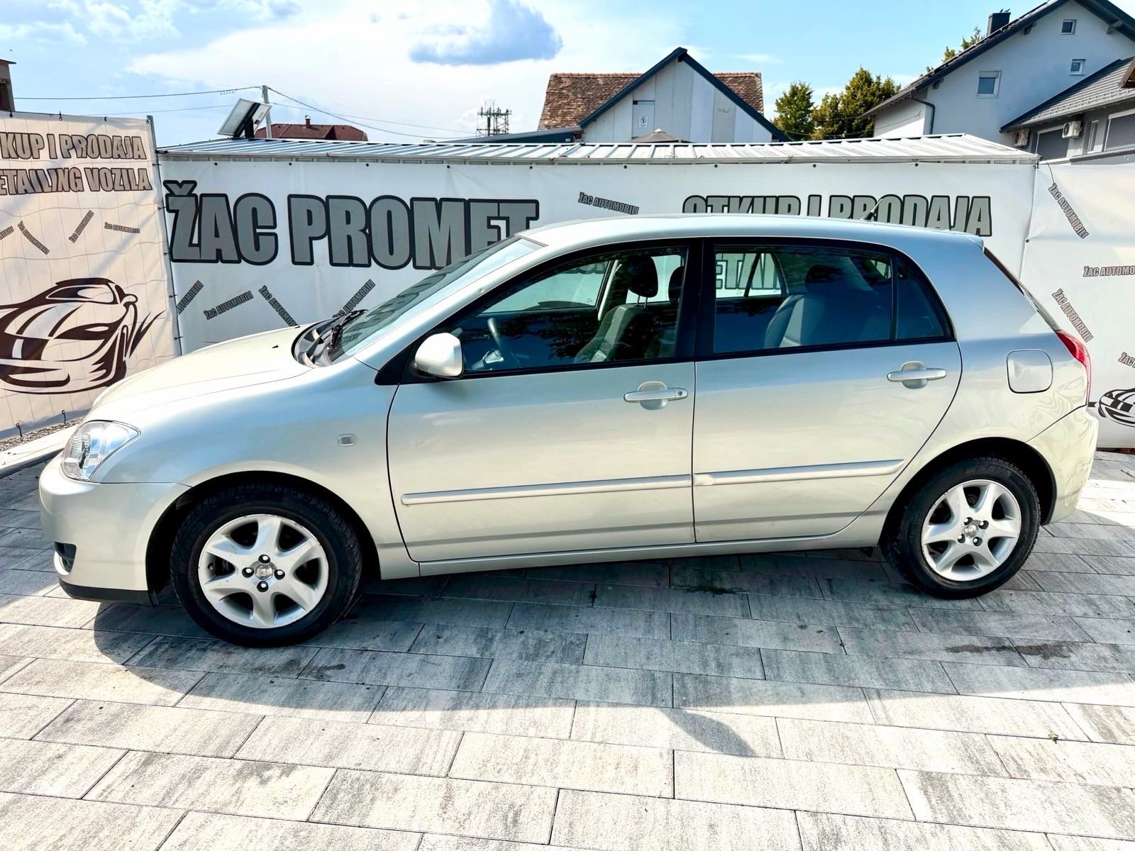 Toyota Corolla 1.6 =HR AUTO= REG-1-GOD = KLIMA= KARTICE-36 RATA, fotografija 4