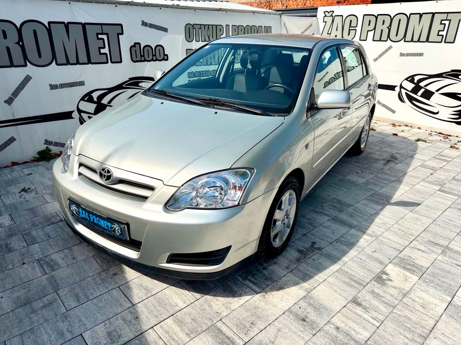 Toyota Corolla 1.6 =HR AUTO= REG-1-GOD = KLIMA= KARTICE-36 RATA, fotografija 6