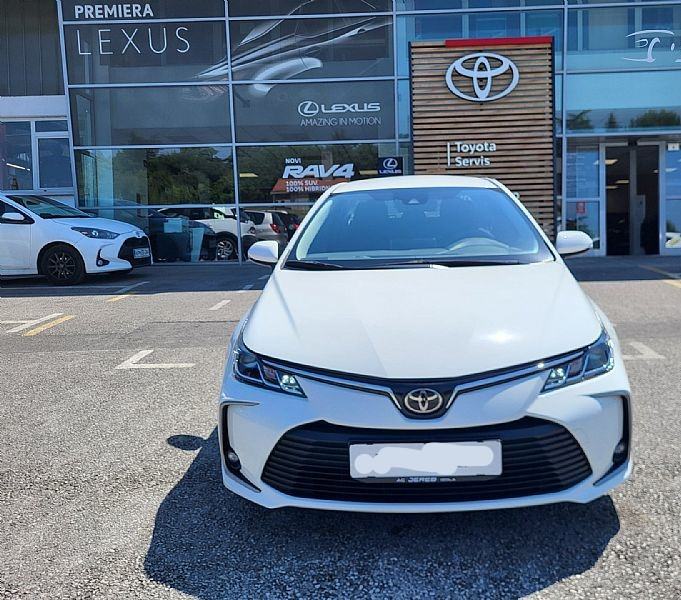 Toyota Corolla 1,6, fotografija 3