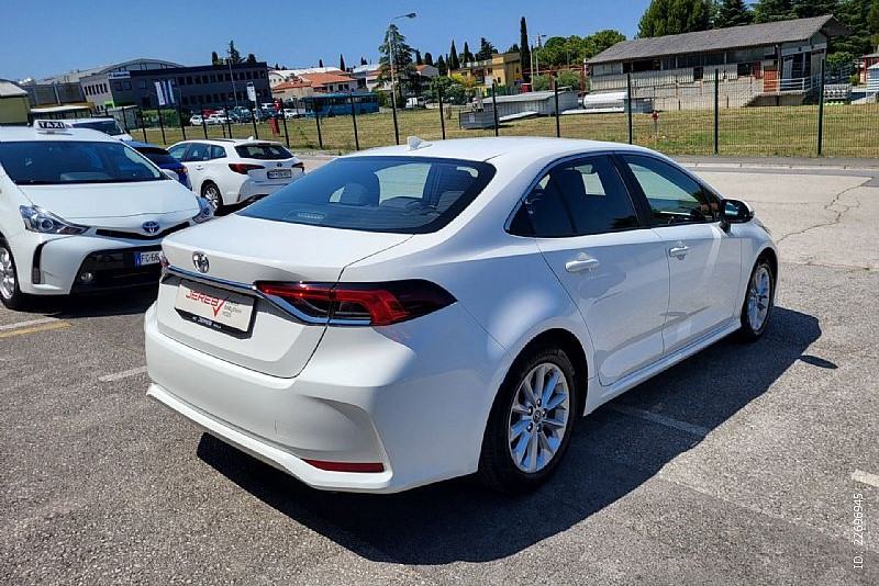 Toyota Corolla 1,6, fotografija 5