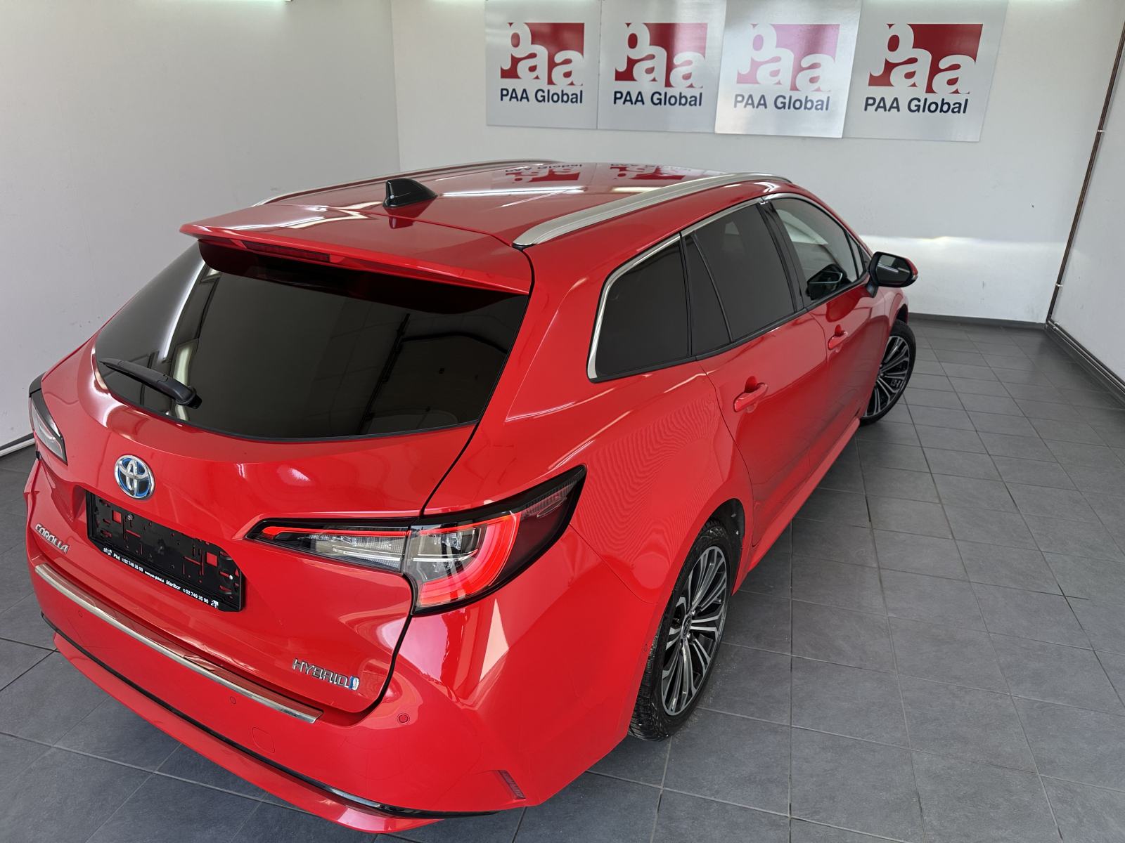Toyota Corolla 1.8 GR Sport Hybrid.LUKSENBURG.KAMERA.LED.KOŽA, fotografija 4