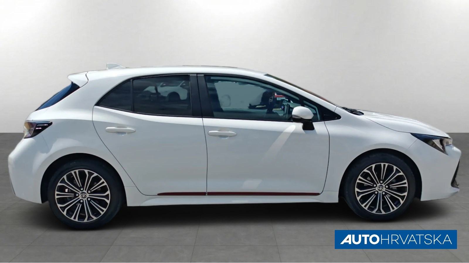 TOYOTA COROLLA 1.8 HSD SOL - Tvorničko jamstvo, 22.500,00 €, fotografija 4