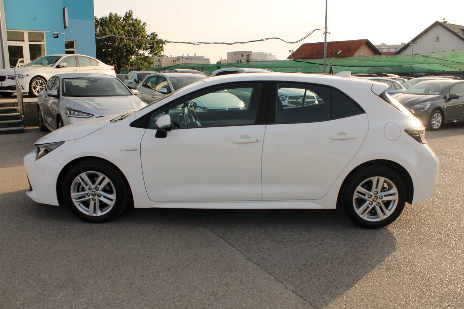 Toyota Corolla 1.8 Hybrid AUTOMATIK *LED, KAMERA*, fotografija 8