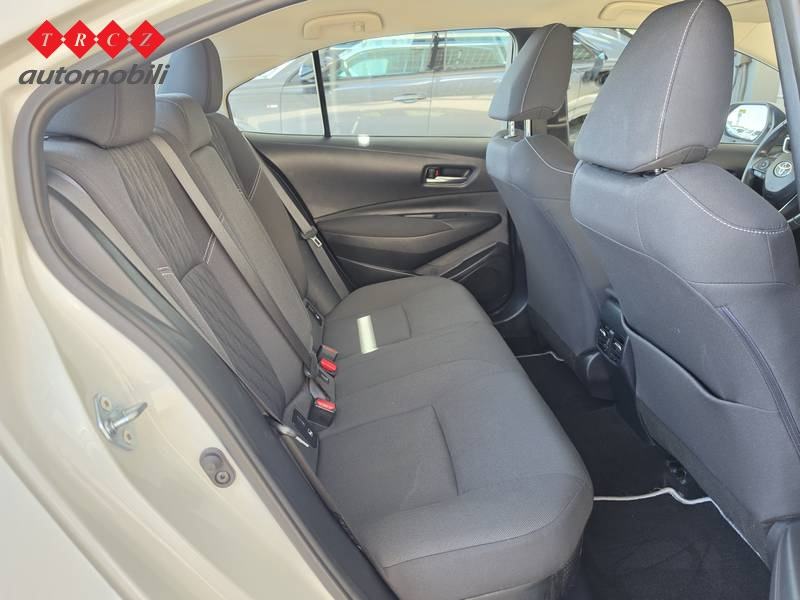 TOYOTA COROLLA 1.8 HYBRID LUNA, fotografija 5