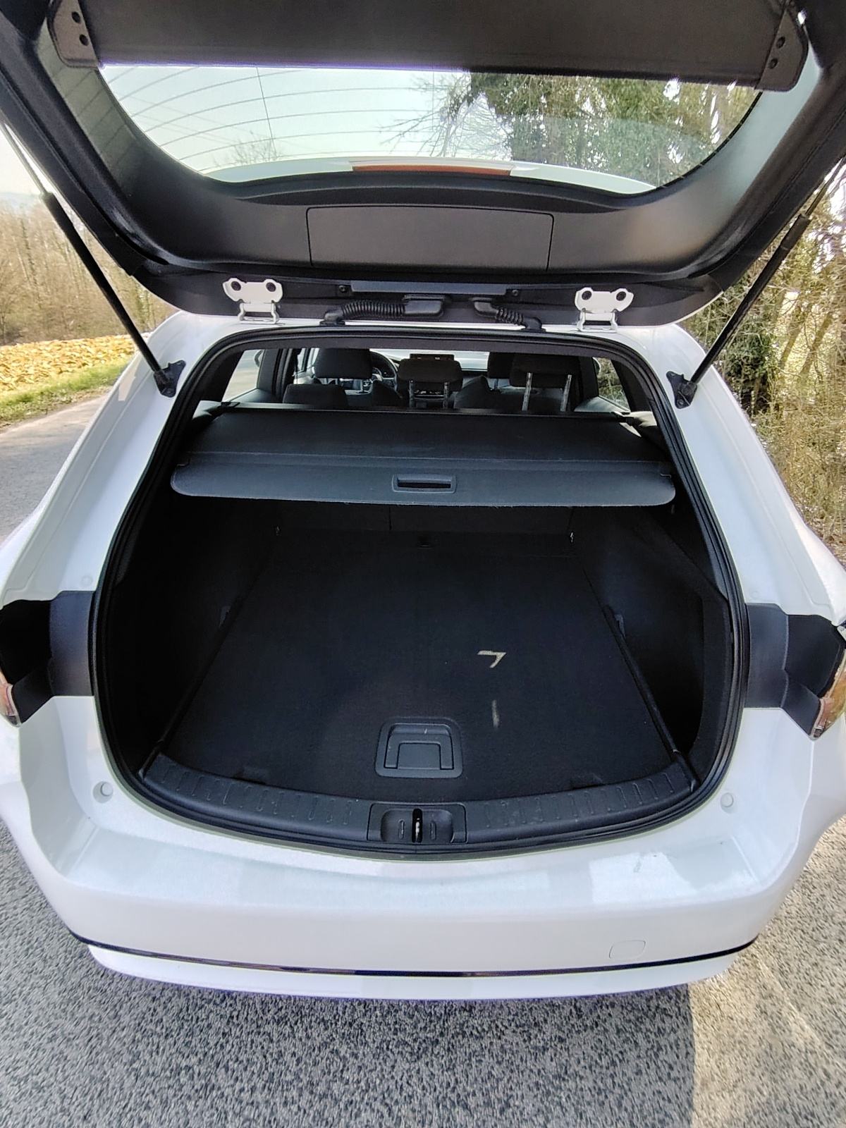 Toyota Corolla 1,8 VVT-i automatik, fotografija 6