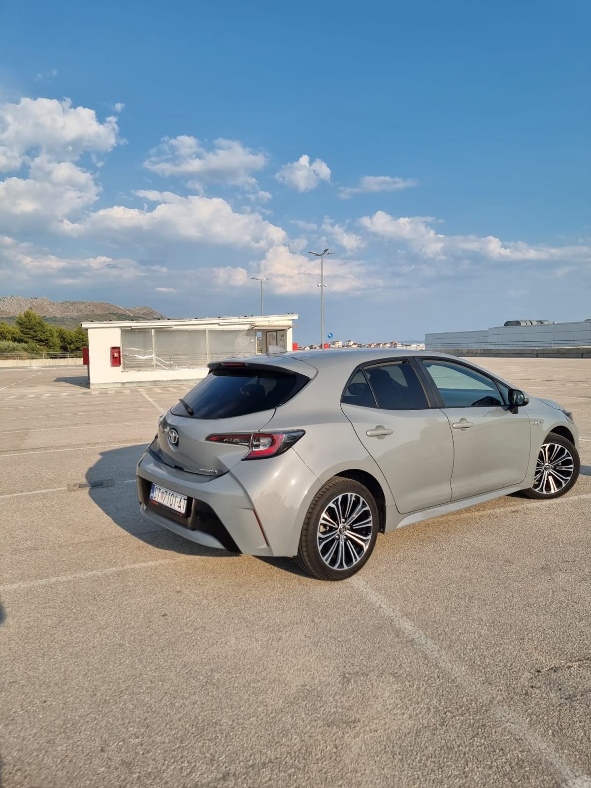 Toyota Corolla 1,8 VVT-i automatik, fotografija 6