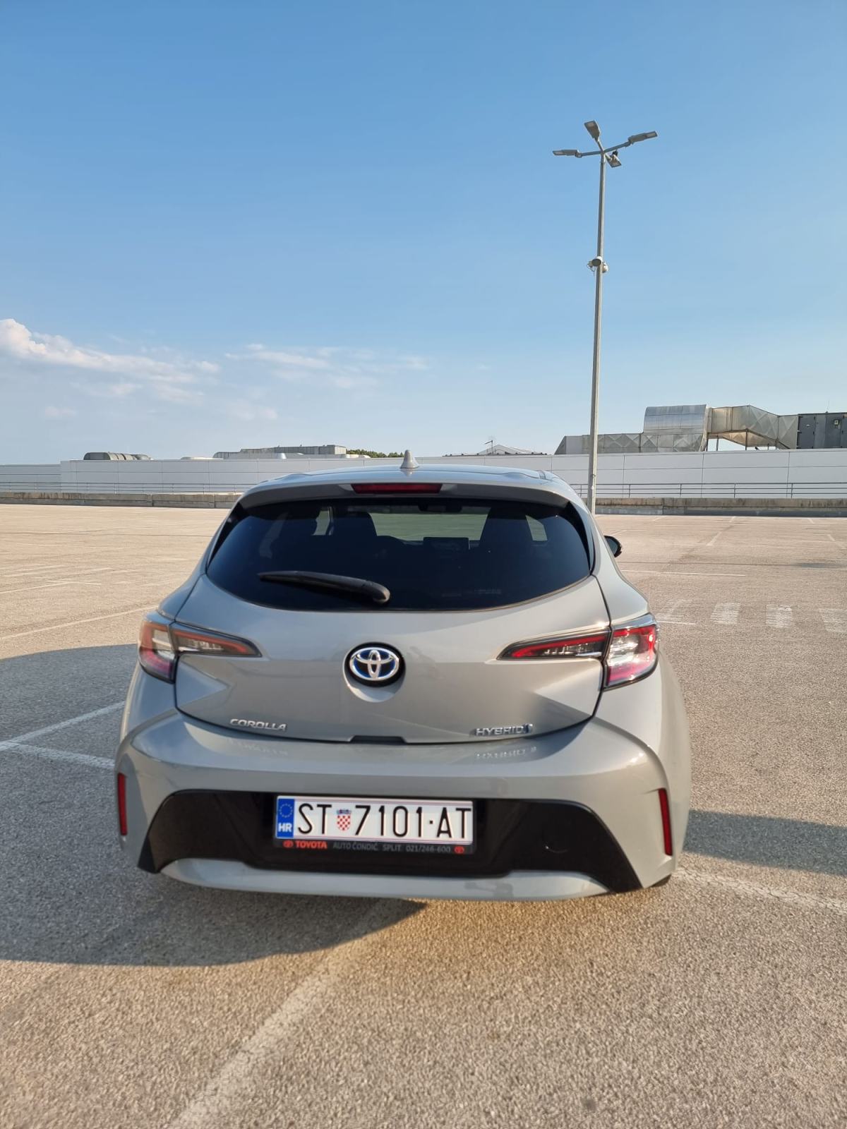Toyota Corolla 1,8 VVT-i automatik, fotografija 2