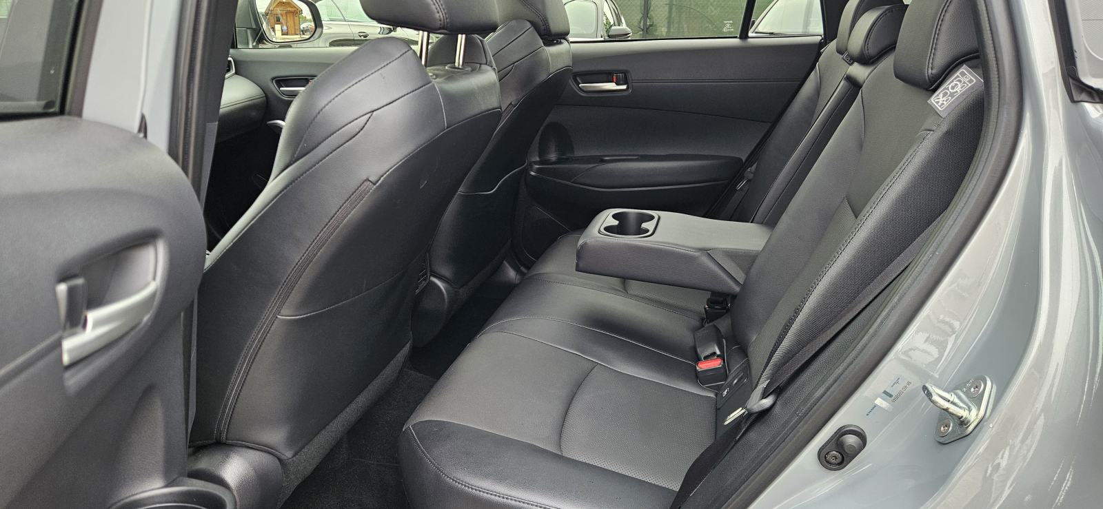 Toyota Corolla Cross Hybrid 4×4 Kamera 360° Panorama Full Oprema, fotografija 12