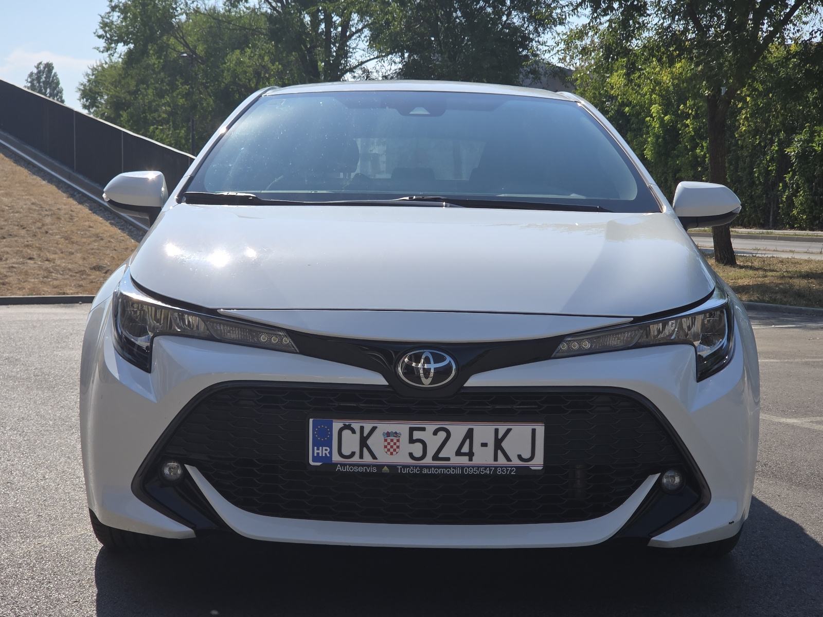 Toyota Corolla Hatchback 1.2 Turbo Luna • 80.670 km, fotografija 7