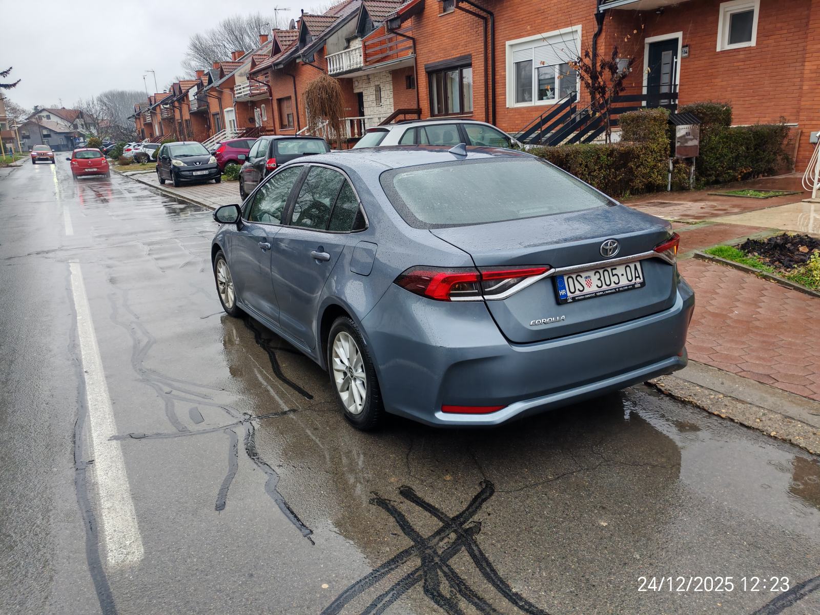 Toyota Corolla Sedan 1,6, fotografija 4