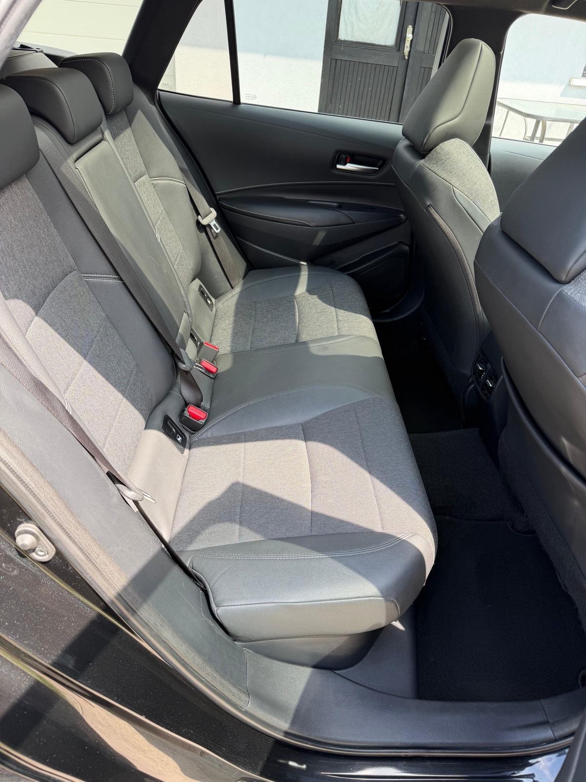 Toyota Corolla Touring Sports 2.0 Dynamic Force Hybrid, fotografija 18