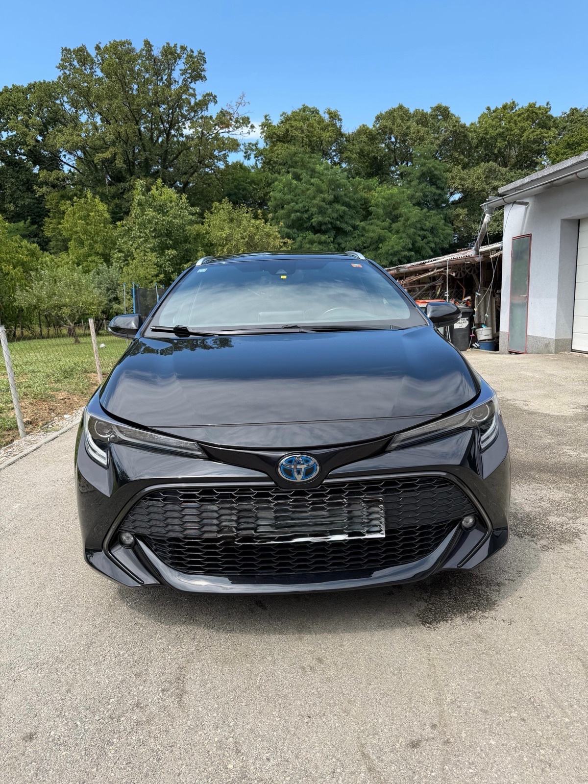 Toyota Corolla Touring Sports 2.0 Dynamic Force Hybrid, fotografija 3