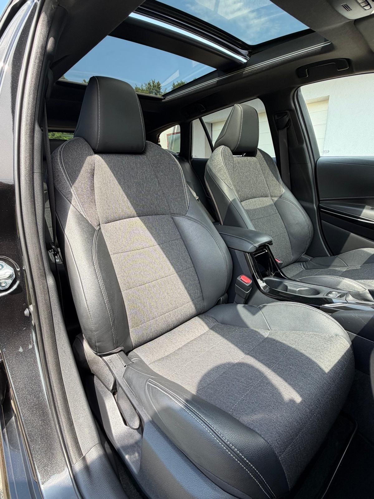 Toyota Corolla Touring Sports 2.0 Dynamic Force Hybrid, fotografija 12