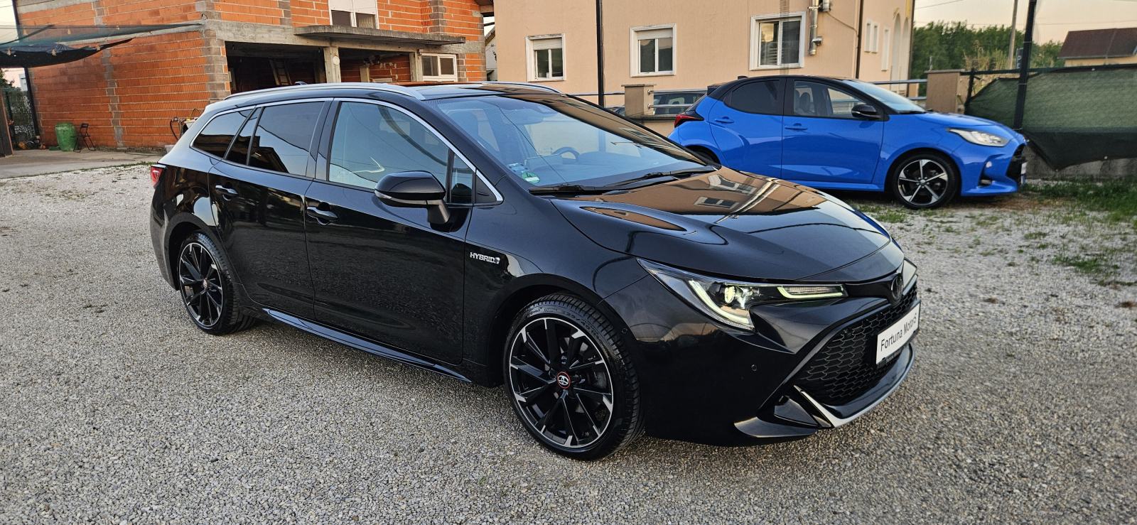 Toyota Corolla Touring Sports GR Sport 2.0 135kWt Panorama FULL OPREMA, fotografija 3