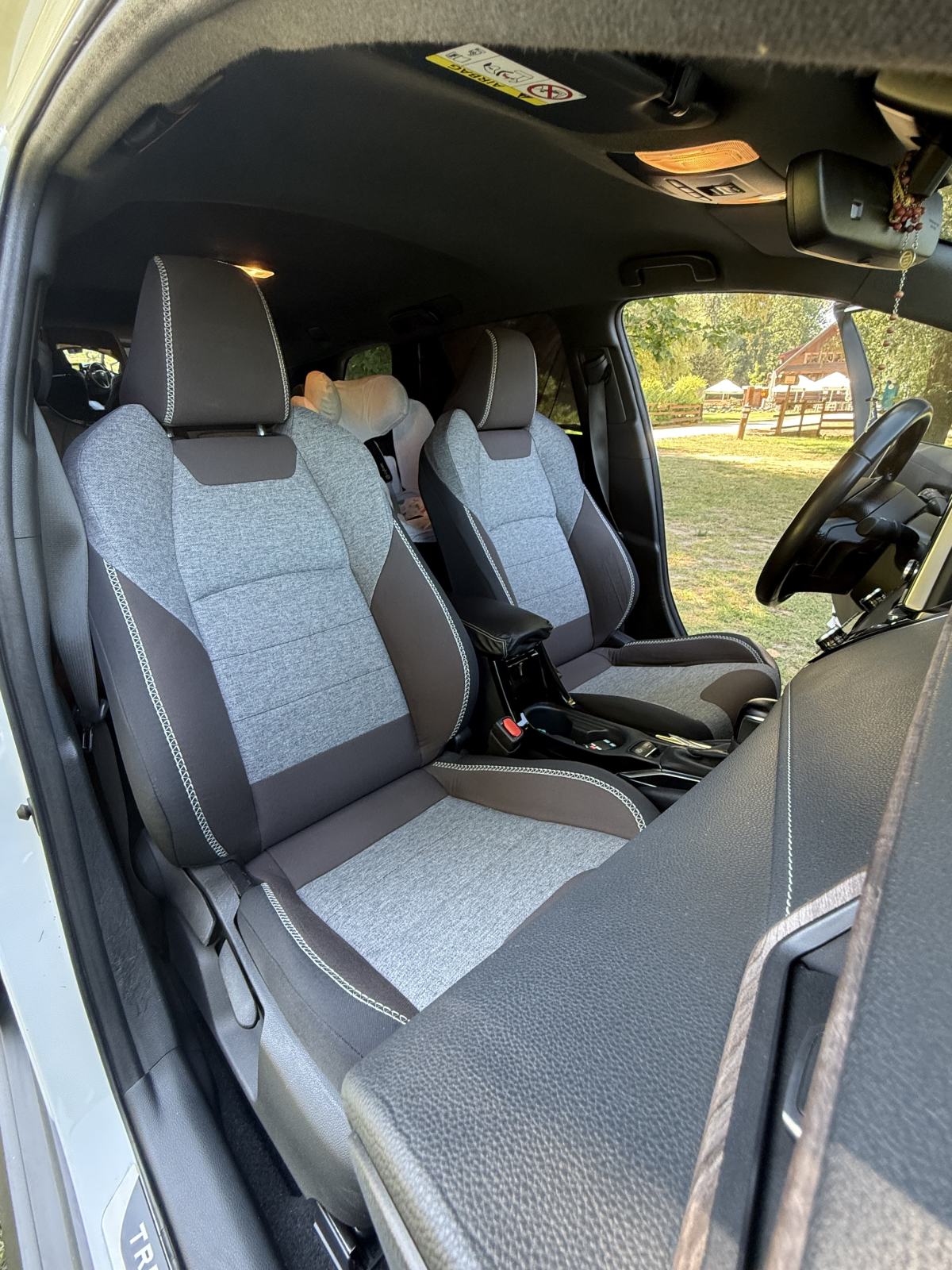 Toyota Corolla TREK 2,0 hybrid, fotografija 12