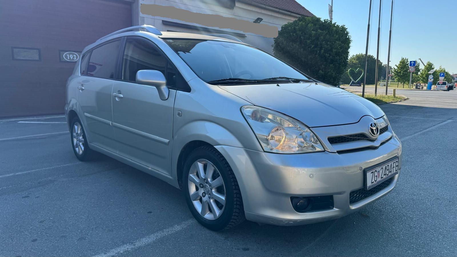 Toyota Corolla Verso 2,2 D-4D, fotografija 5