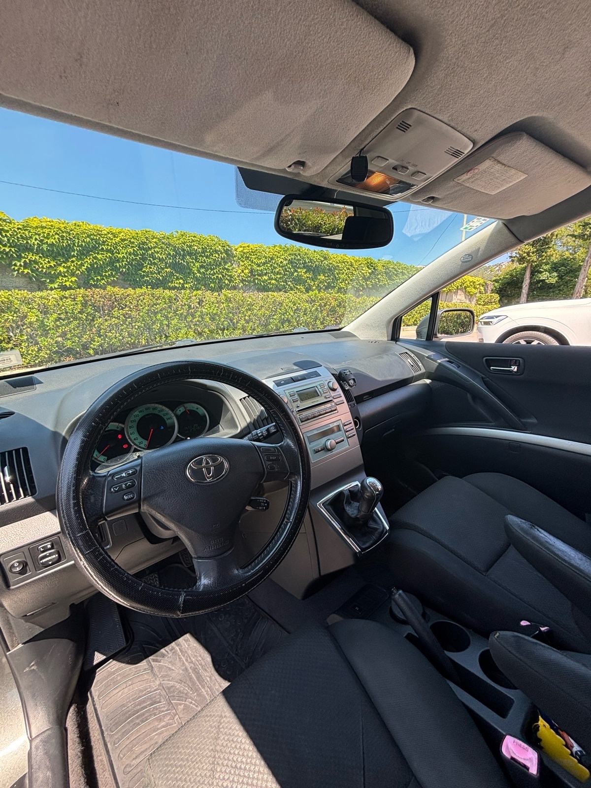 Toyota Corolla Verso 2,2 D-4D, fotografija 6