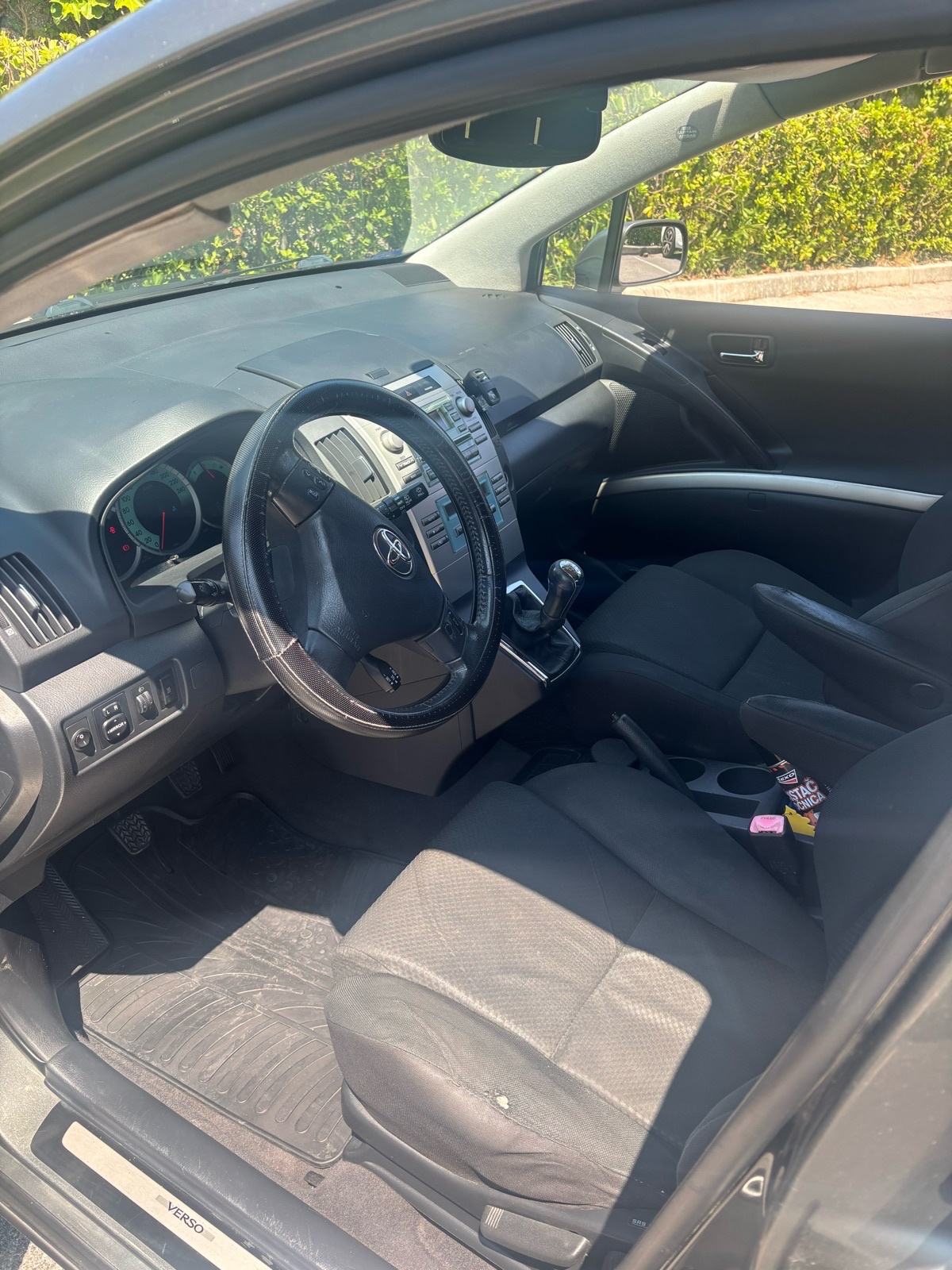 Toyota Corolla Verso 2,2 D-4D, fotografija 9