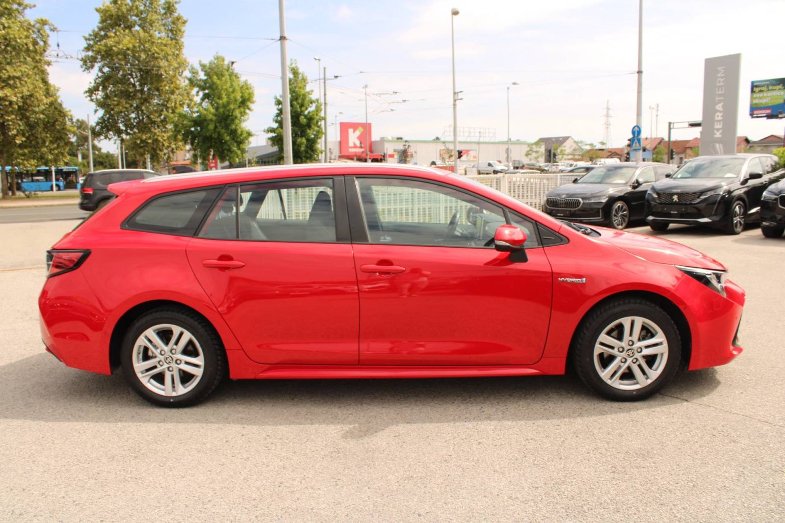Toyota Corolla wagon 1.8 Hybrid AUTOMATIK *LED, NAVIGACIJA, KAMERA*, fotografija 4