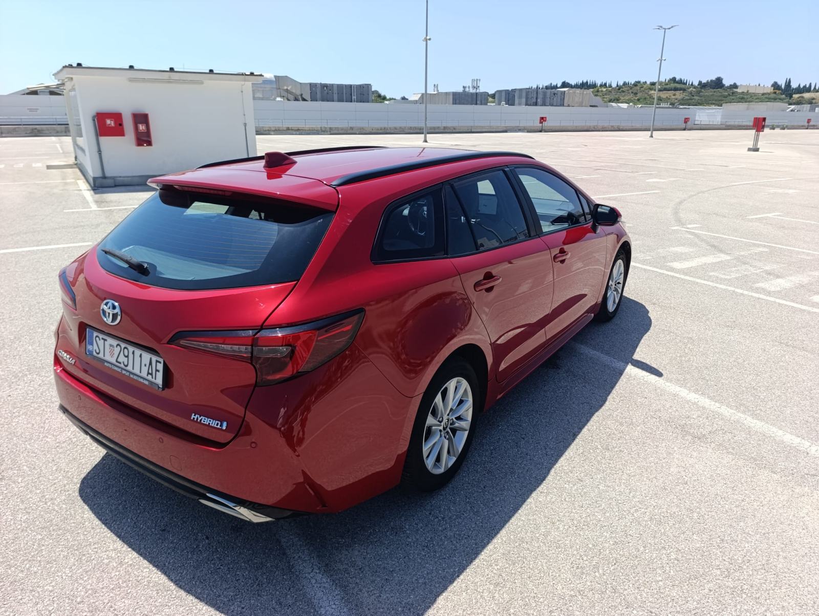 Toyota Corolla Wagon 1,8 VVT-i automatik, pogled izvana - slika 3