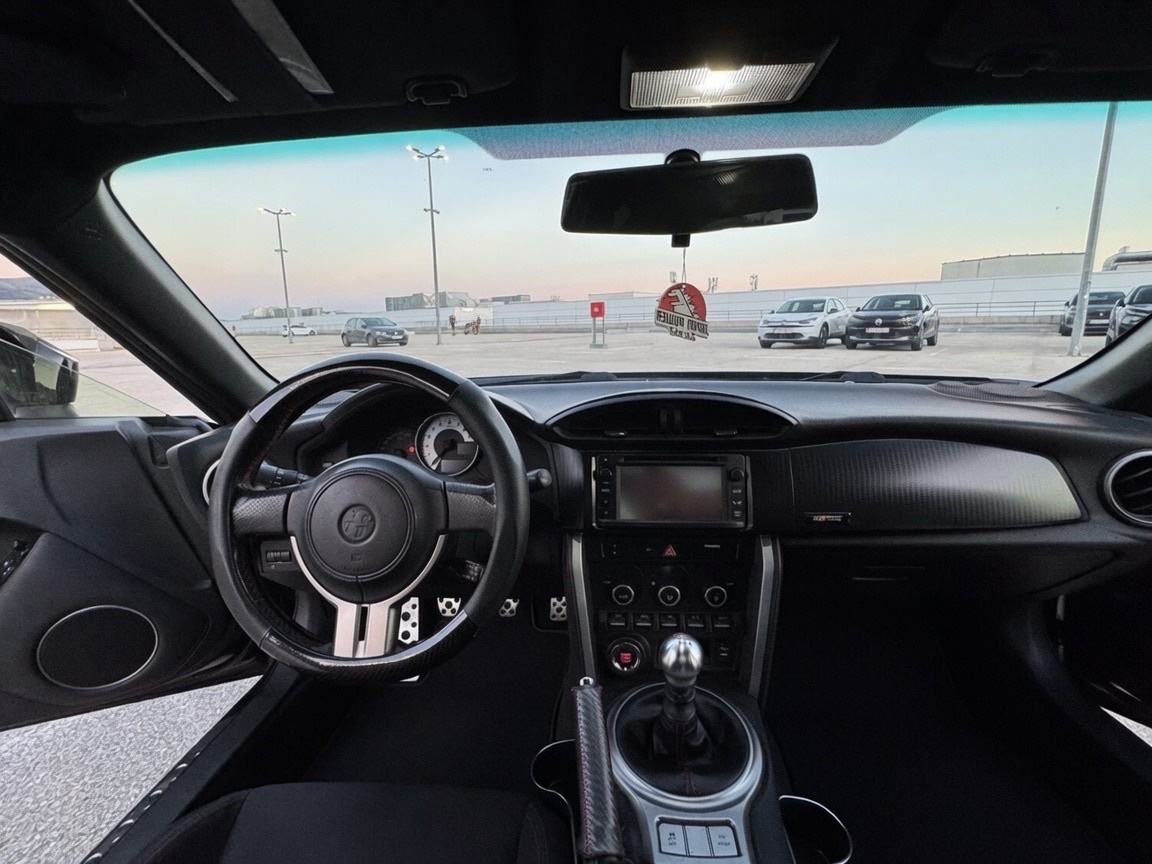 Toyota GT86 2,0 Sport, fotografija 14