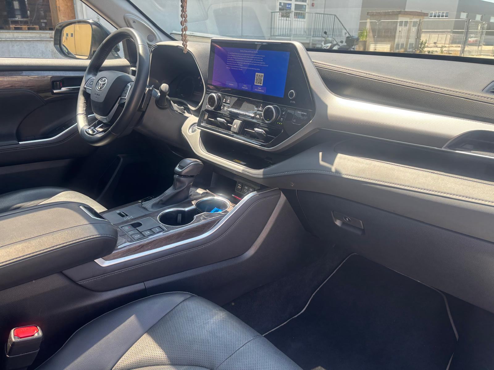 TOYOTA HIGHLANDER 2.5 HEV AWD PREMIUM U SUSTAVU PDV-a, fotografija 10
