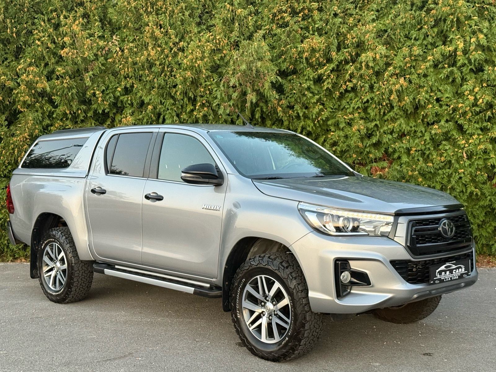 Toyota Hilux 2.4 automatik FULL OPREMA, RADAR,KAMERE, ##TOP STANJE##, fotografija 8