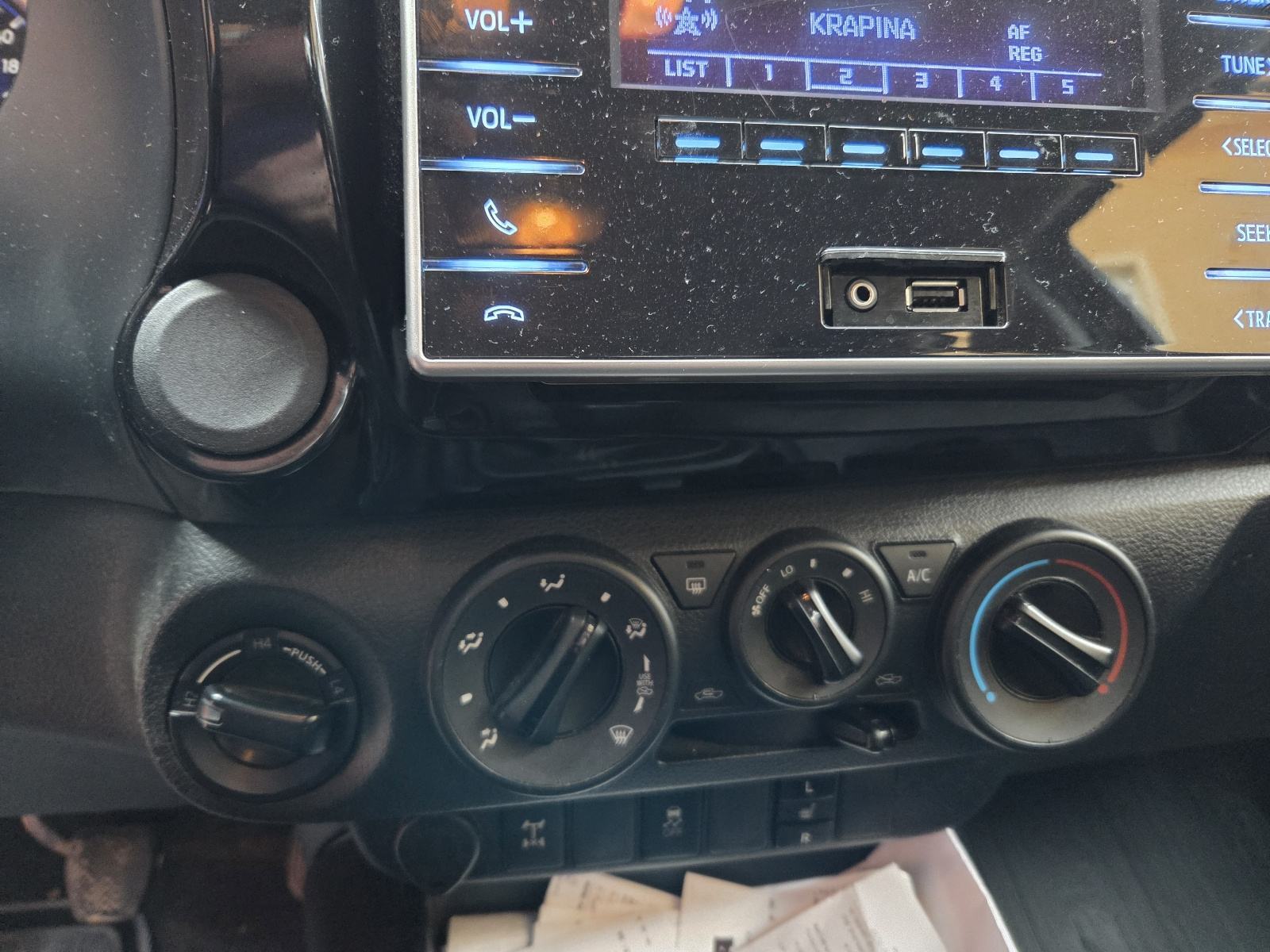 Toyota Hilux 2.4 d, fotografija 9