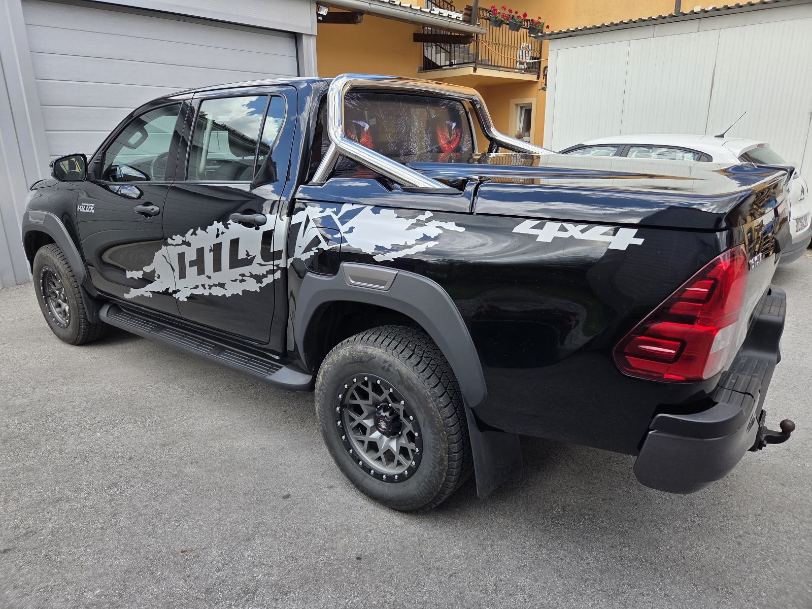 Toyota Hilux 2.4 d, fotografija 6