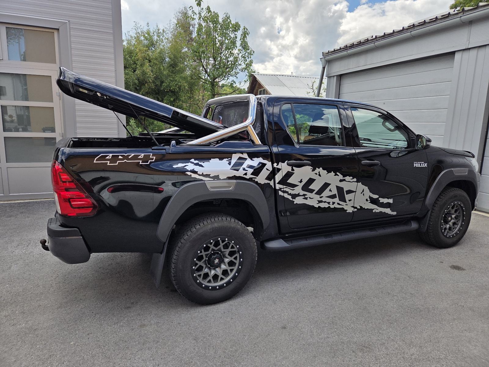 Toyota Hilux 2.4 d, fotografija 7