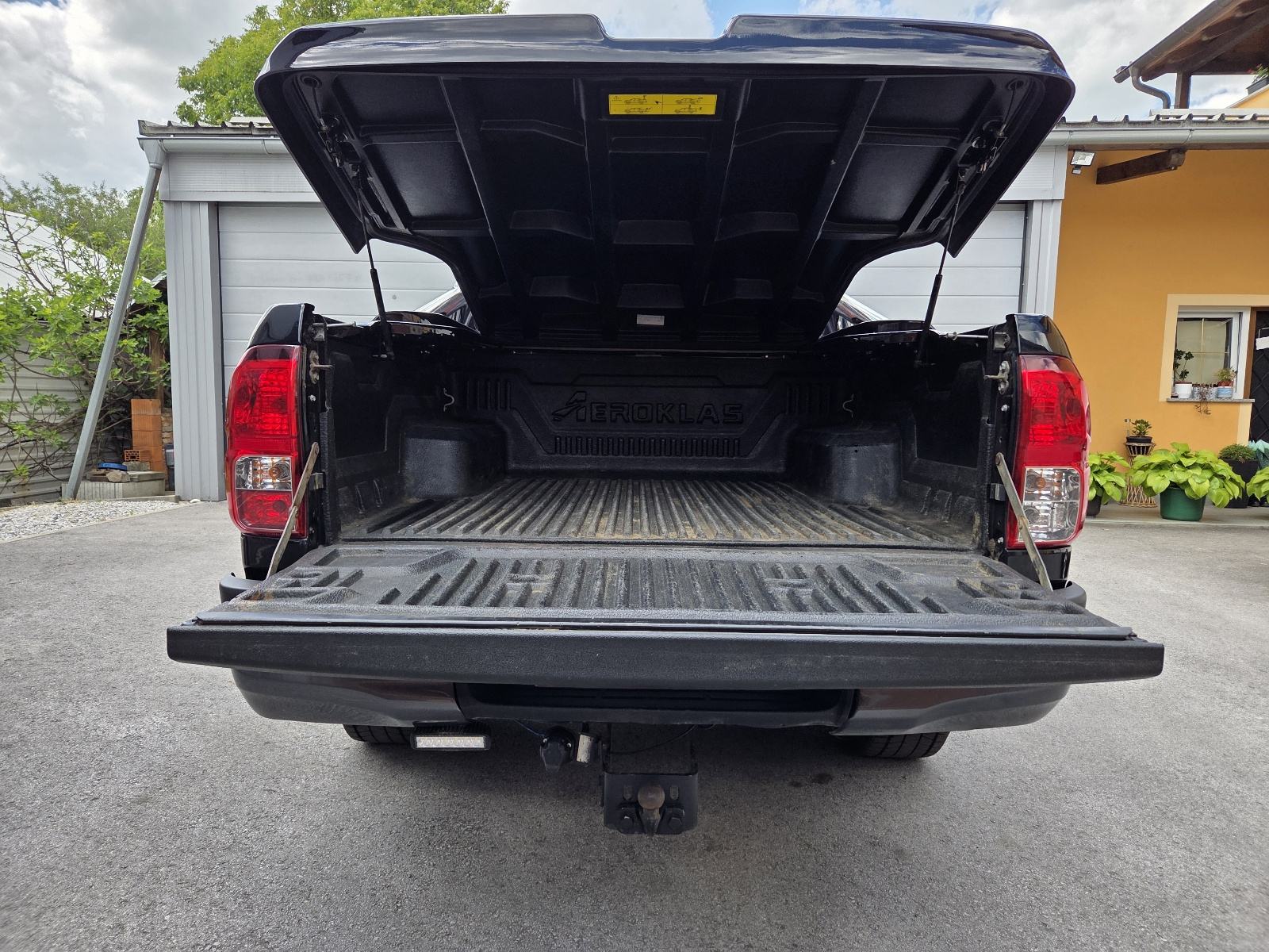 Toyota Hilux 2.4 d, fotografija 8