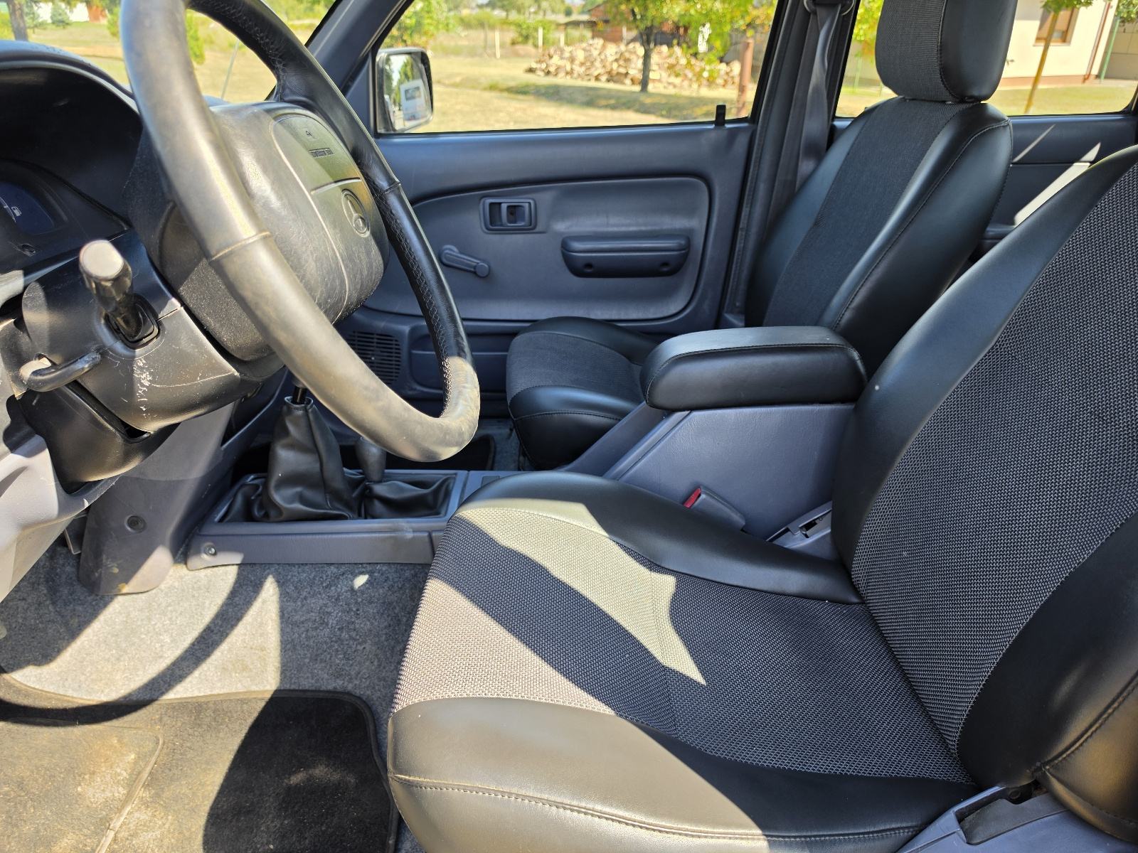 Toyota Hilux 2.4 td 4x4 #vrhunski očuvano vozilo#, fotografija 12