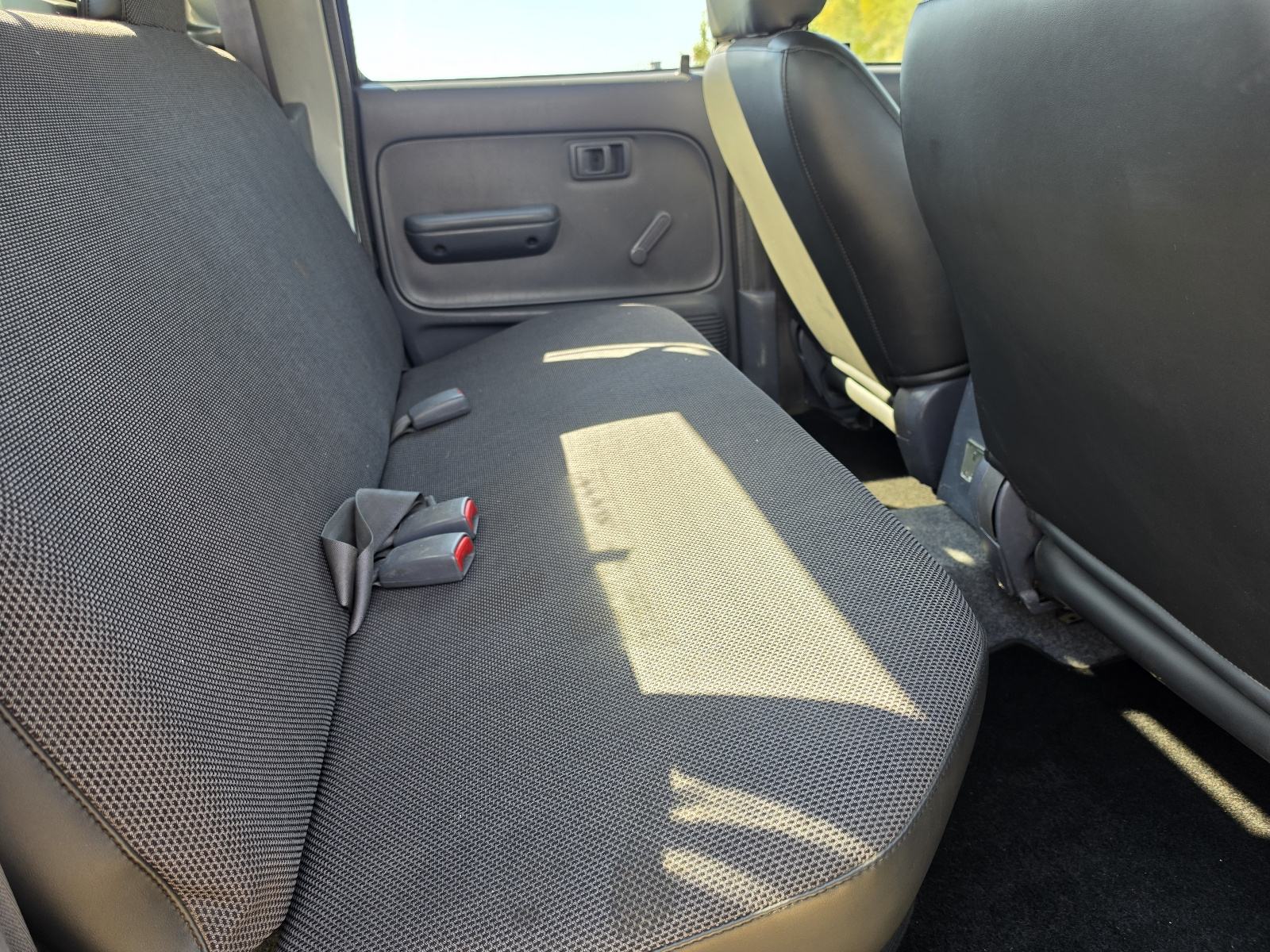 Toyota Hilux 2.4 td 4x4 #vrhunski očuvano vozilo#, fotografija 17