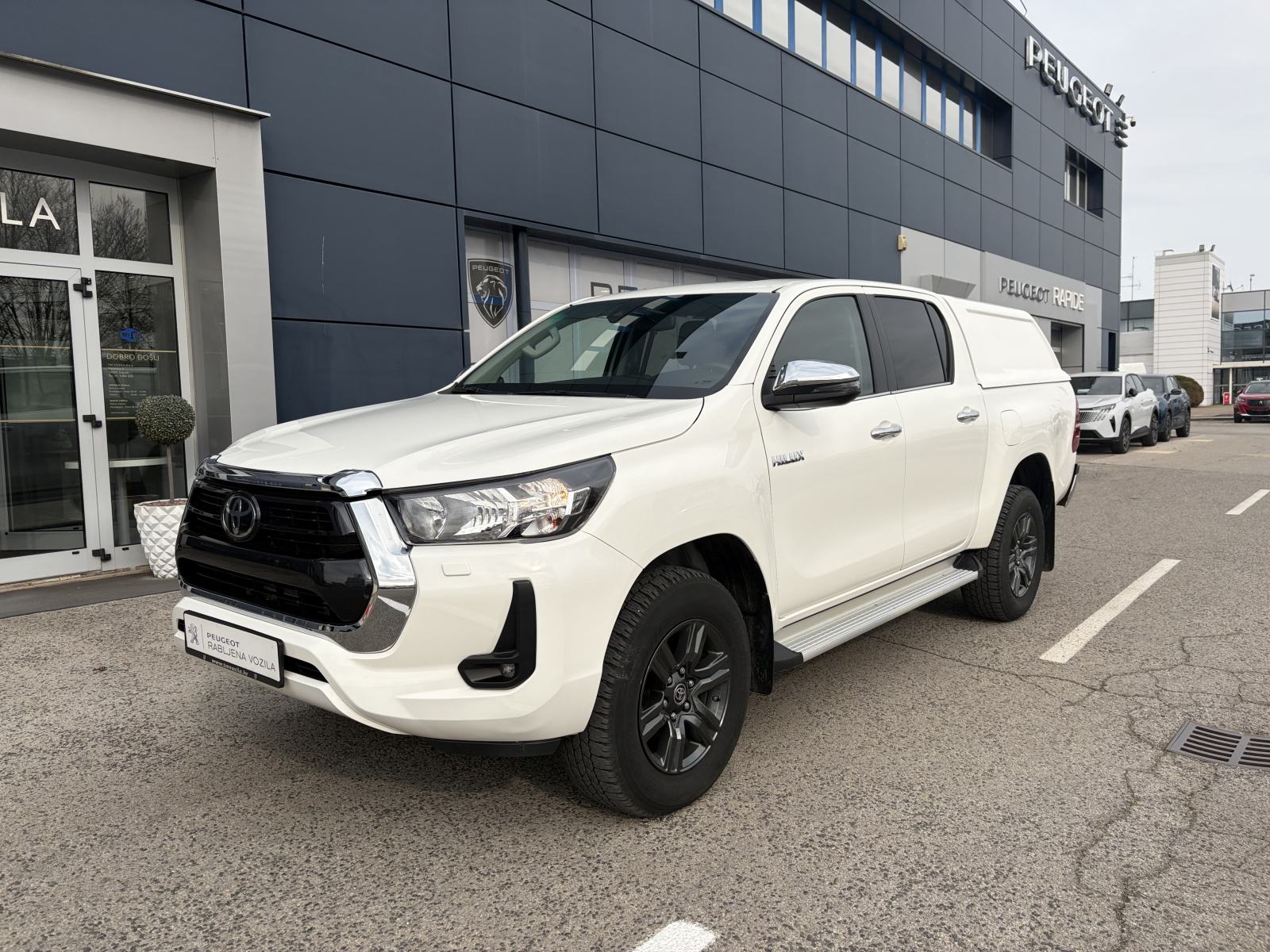 Toyota Hilux CITY DUB.CAB 2,4 D-4D 150 4WD-AUTO automatik, pogled izvana - slika 1