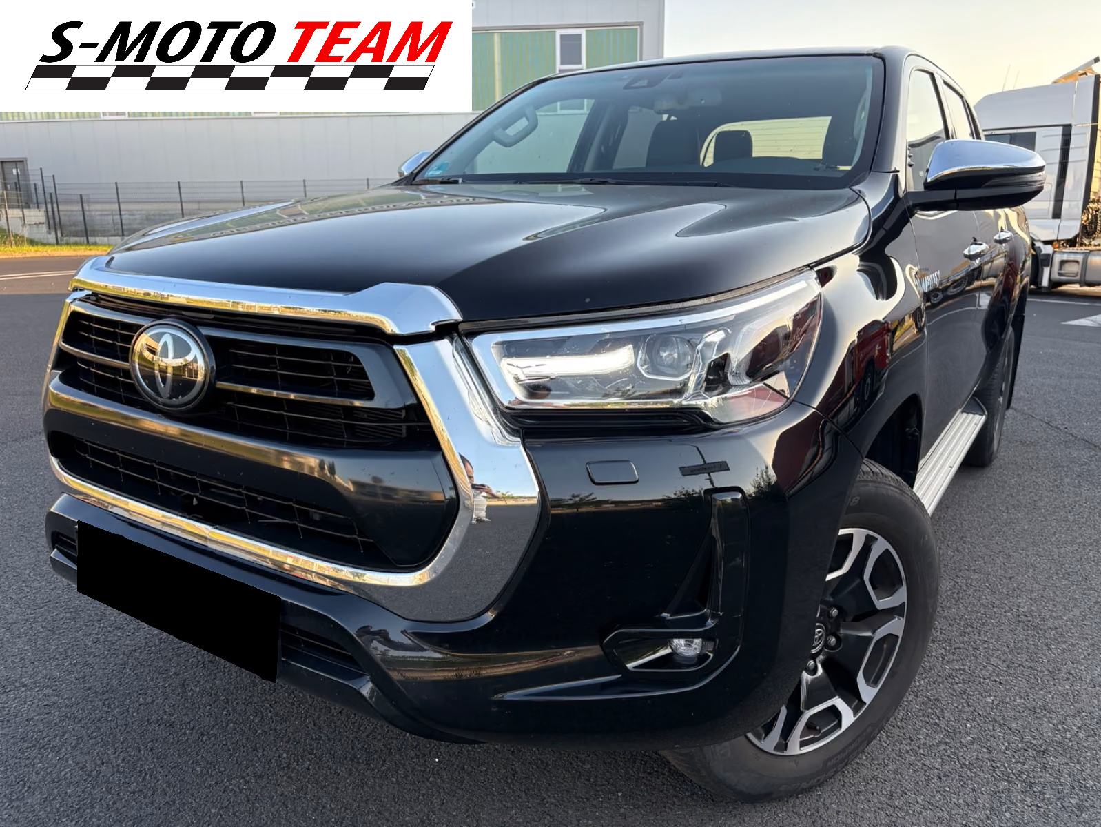 Toyota Hilux Dvostruka kabina Executive automatik, fotografija 3