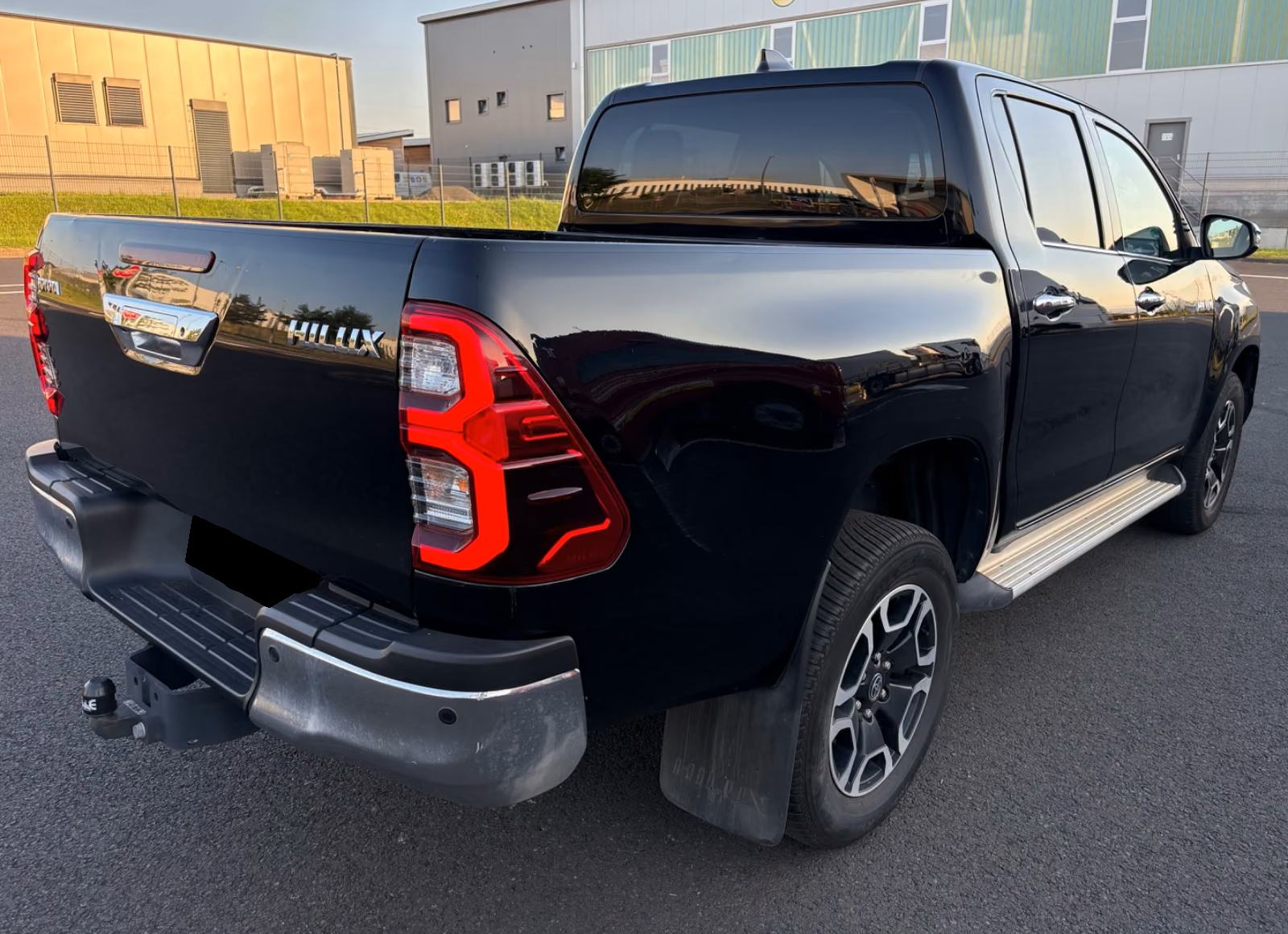 Toyota Hilux Dvostruka kabina Executive automatik, fotografija 6