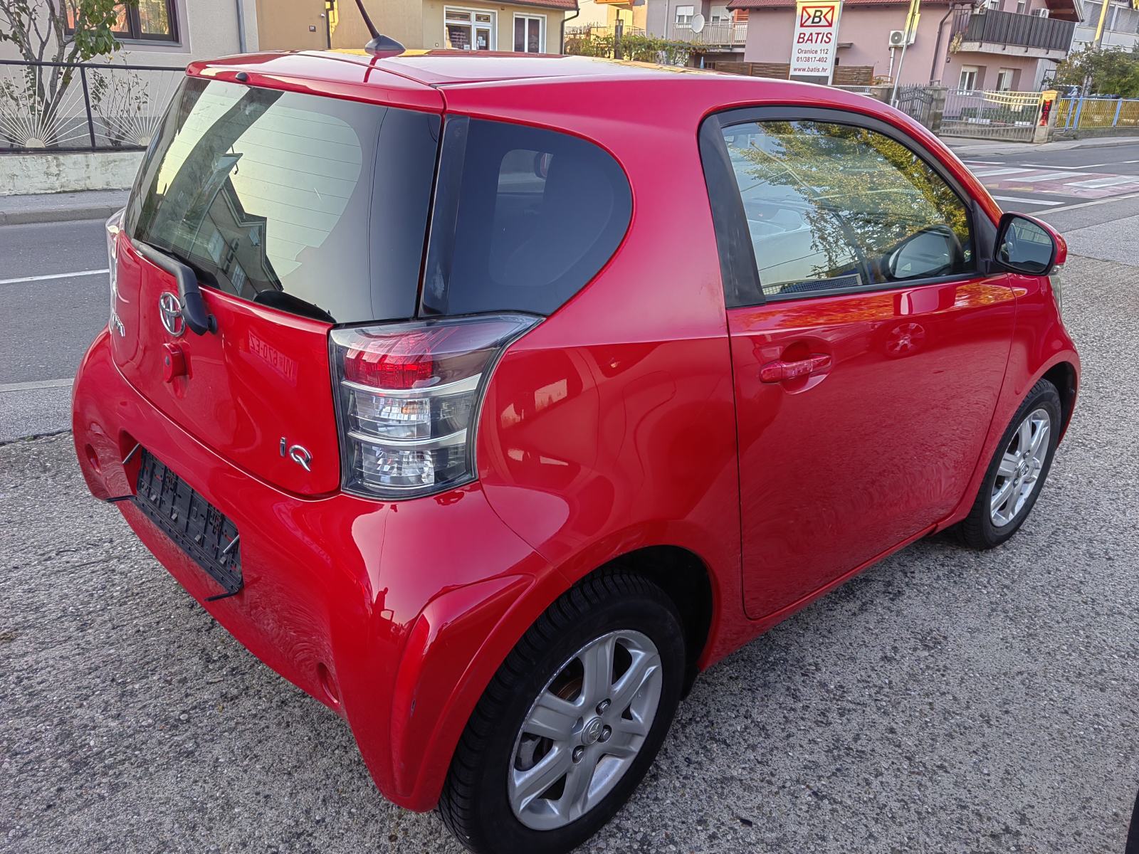 Toyota iQ 1,0 VVT-i, fotografija 6
