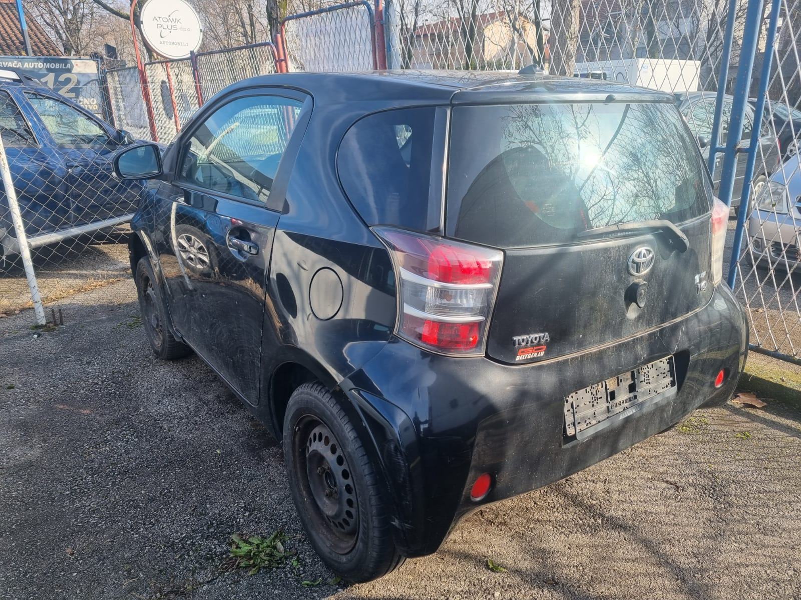 Toyota iQ 1,4 D-4D *DIJELOVI*, fotografija 2