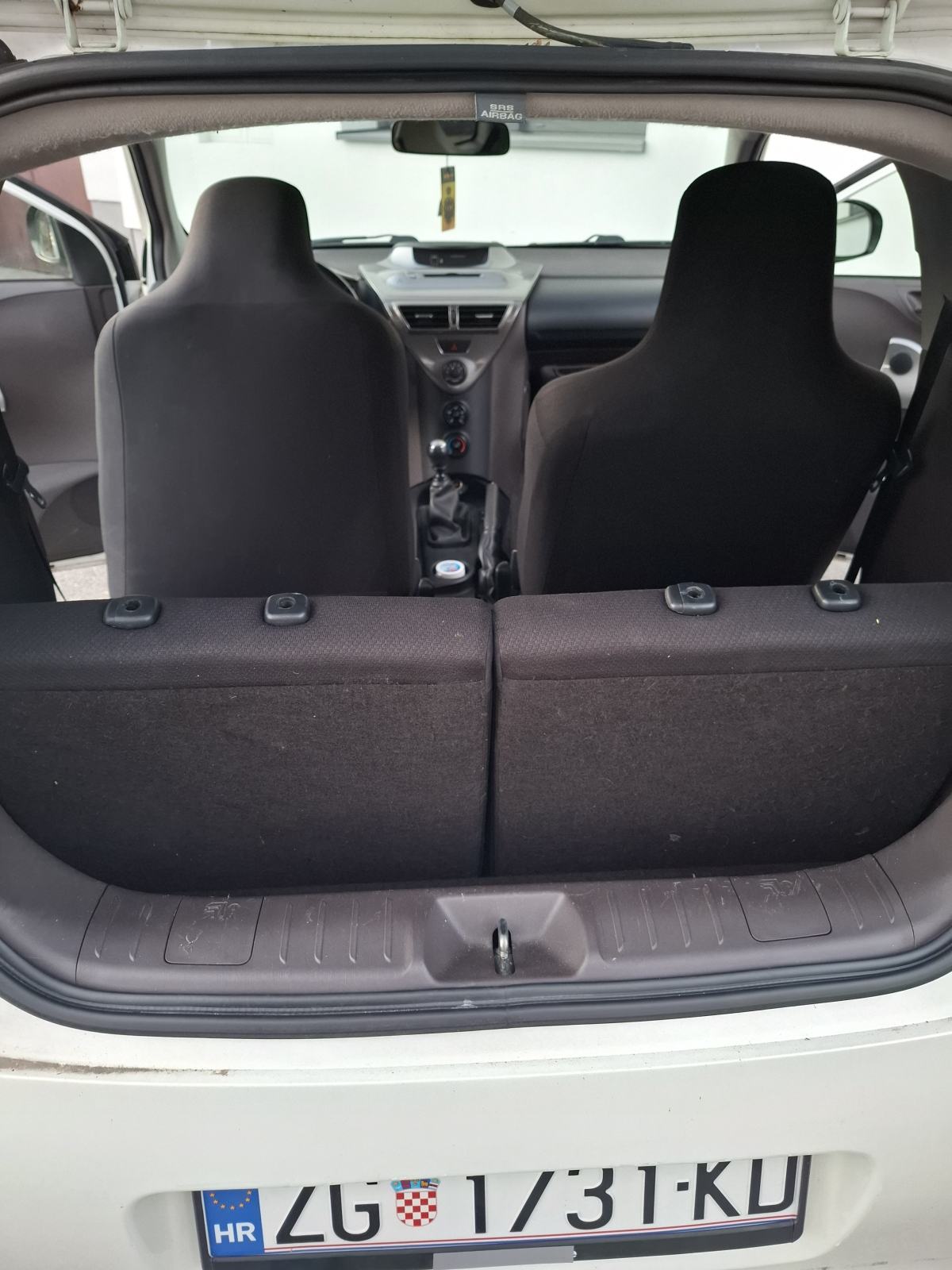 Toyota iQ AJ1 (A), fotografija 2