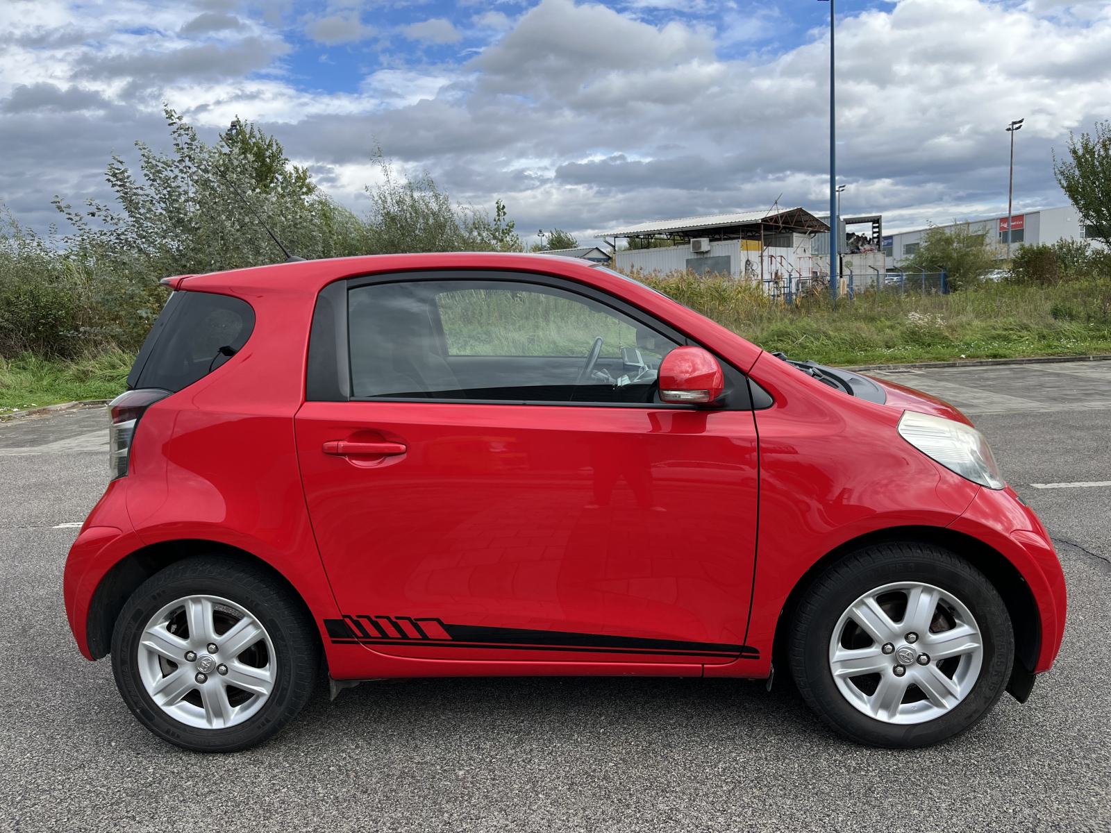 Toyota iQ reg. 04/27., fotografija 5