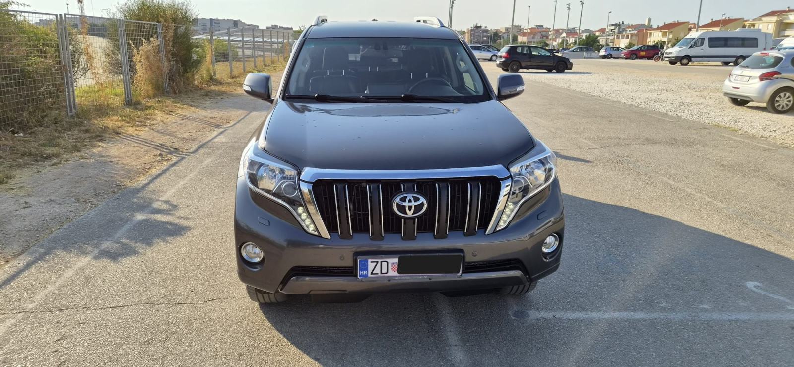 Toyota Land Cruiser 2,8 D-4D Executive 150kW, fotografija 2