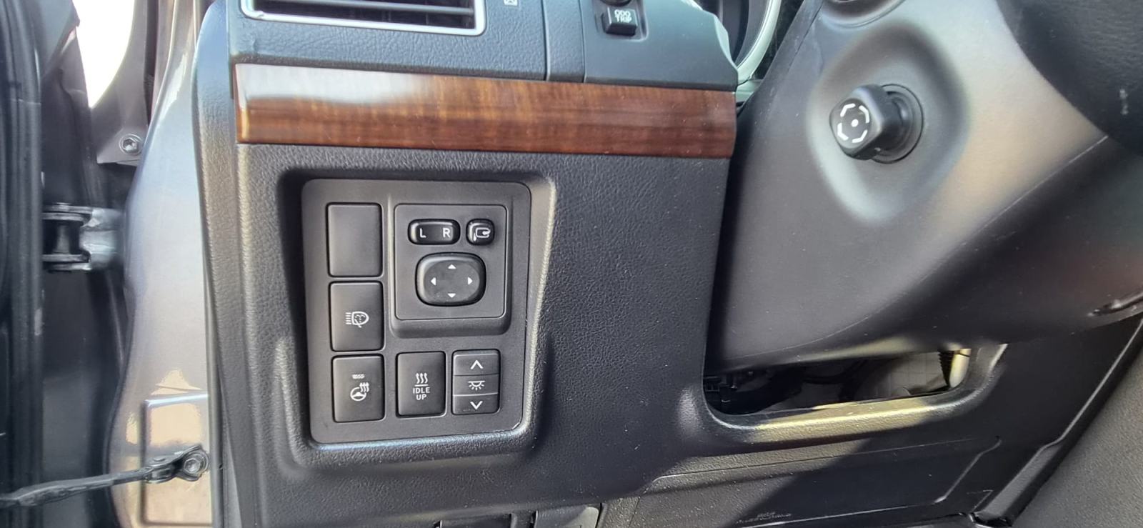 Toyota Land Cruiser 2,8 D-4D Executive 150kW, fotografija 6