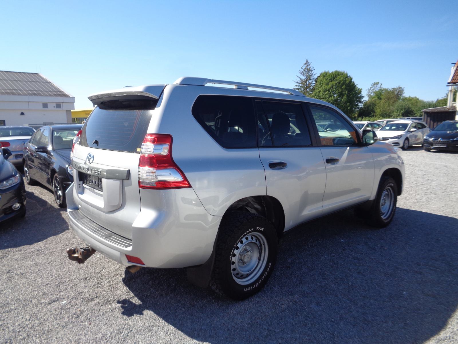 Toyota Land Cruiser 2,8 D-4D -, fotografija 3