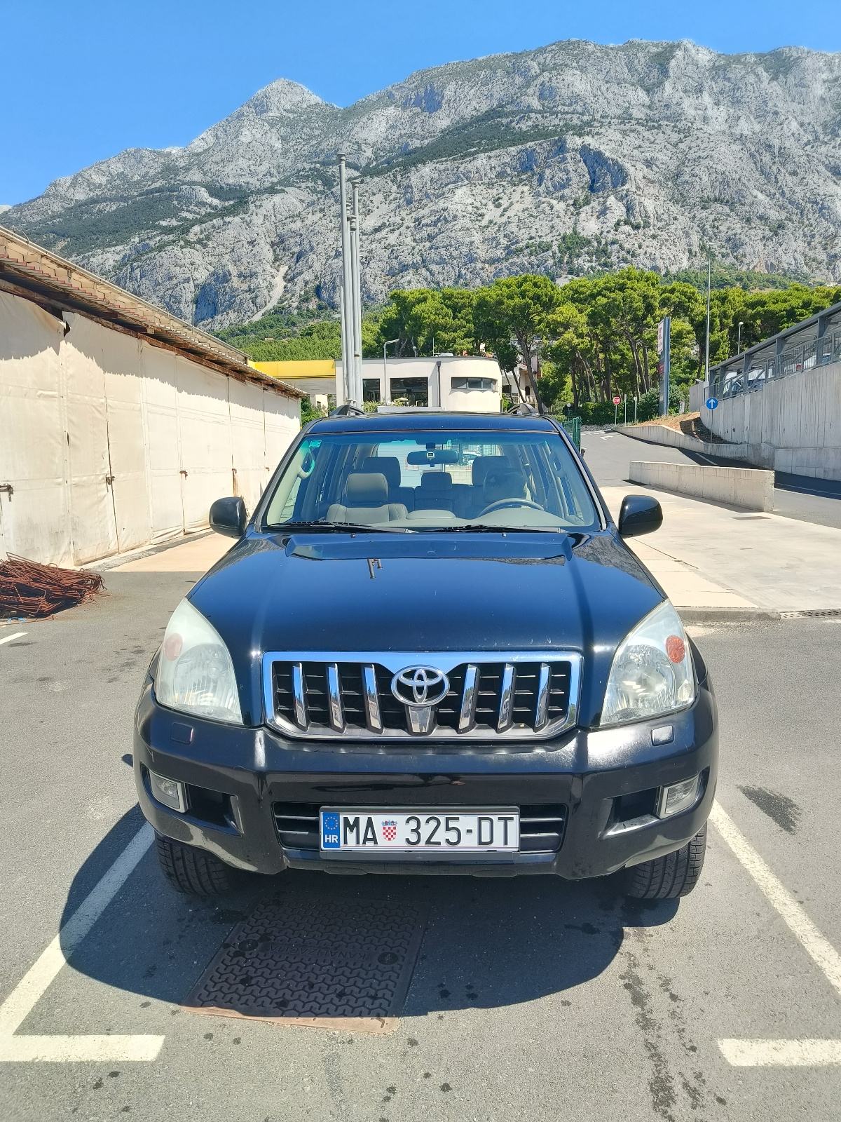 Toyota Land Cruiser 3,0 D-4D Executive, fotografija 7