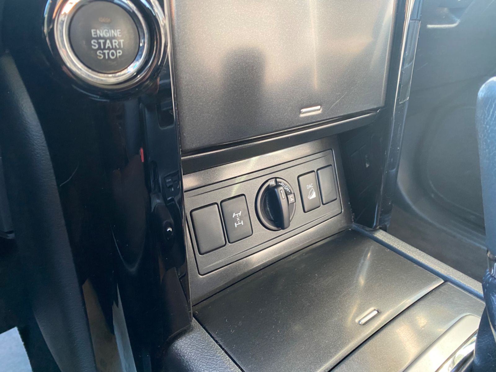 Toyota Land Cruiser 3,0 D-4D KAMERA POTPUNA SERVISNA POVIJEST, fotografija 11