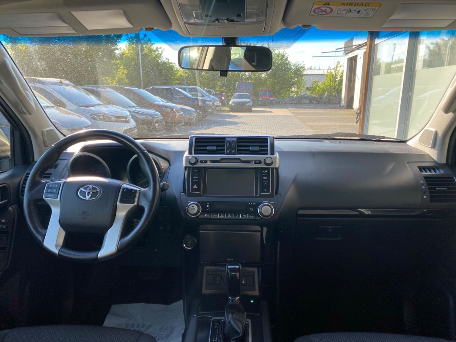 Toyota Land Cruiser 3,0 D-4D KAMERA POTPUNA SERVISNA POVIJEST, fotografija 7