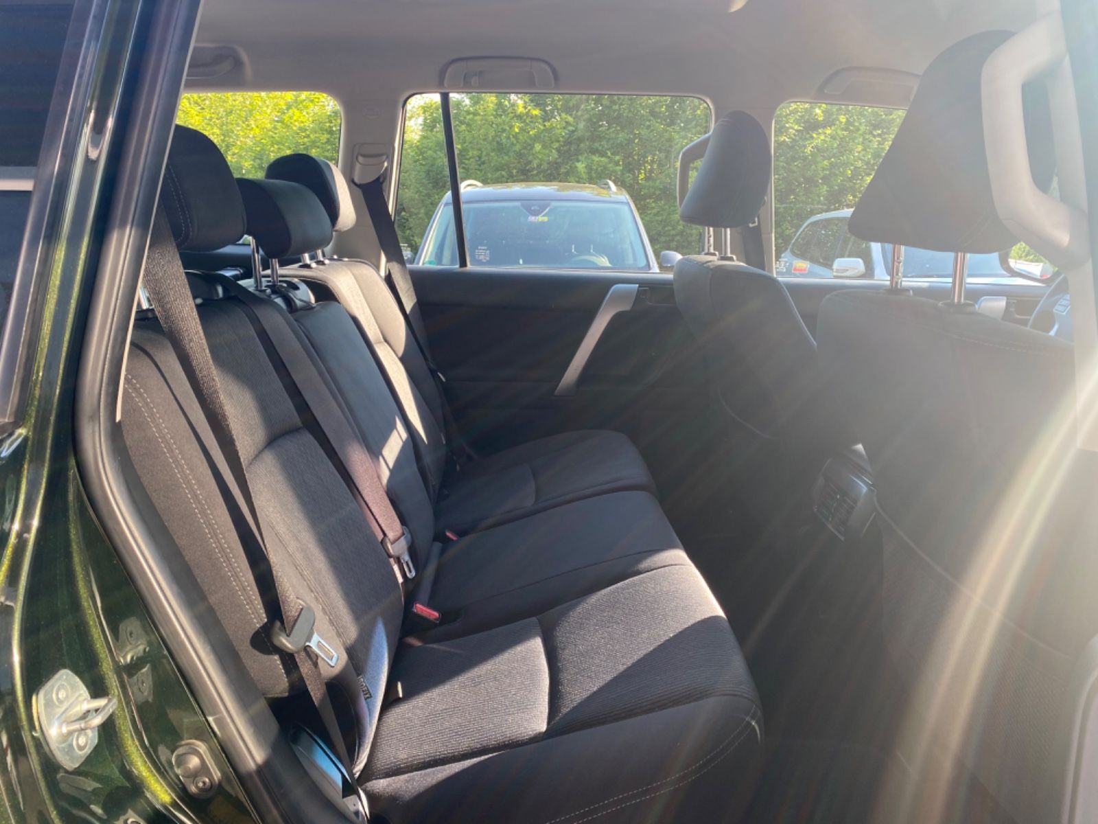 Toyota Land Cruiser 3,0 D-4D KAMERA POTPUNA SERVISNA POVIJEST, fotografija 16