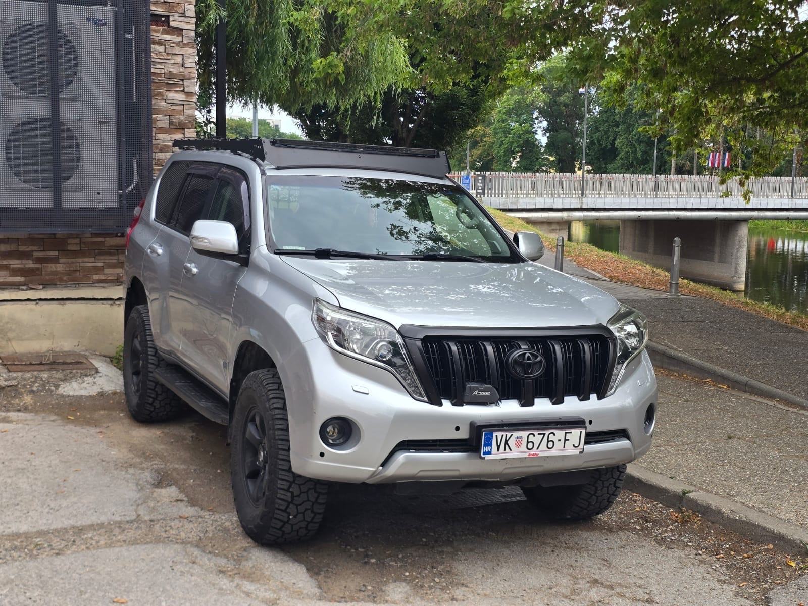 Toyota Land Cruiser 3,0 D-4D, fotografija 10
