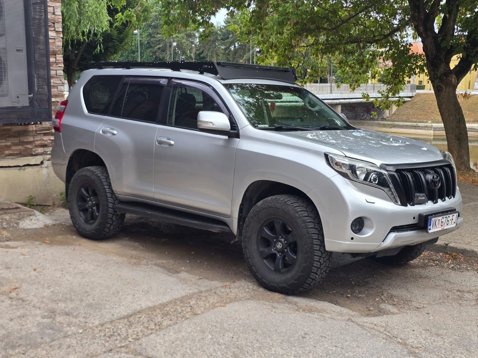 Toyota Land Cruiser 3,0 D-4D, fotografija 2